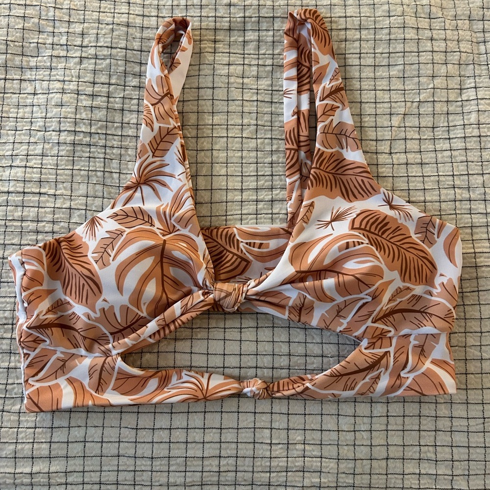 Bikini top